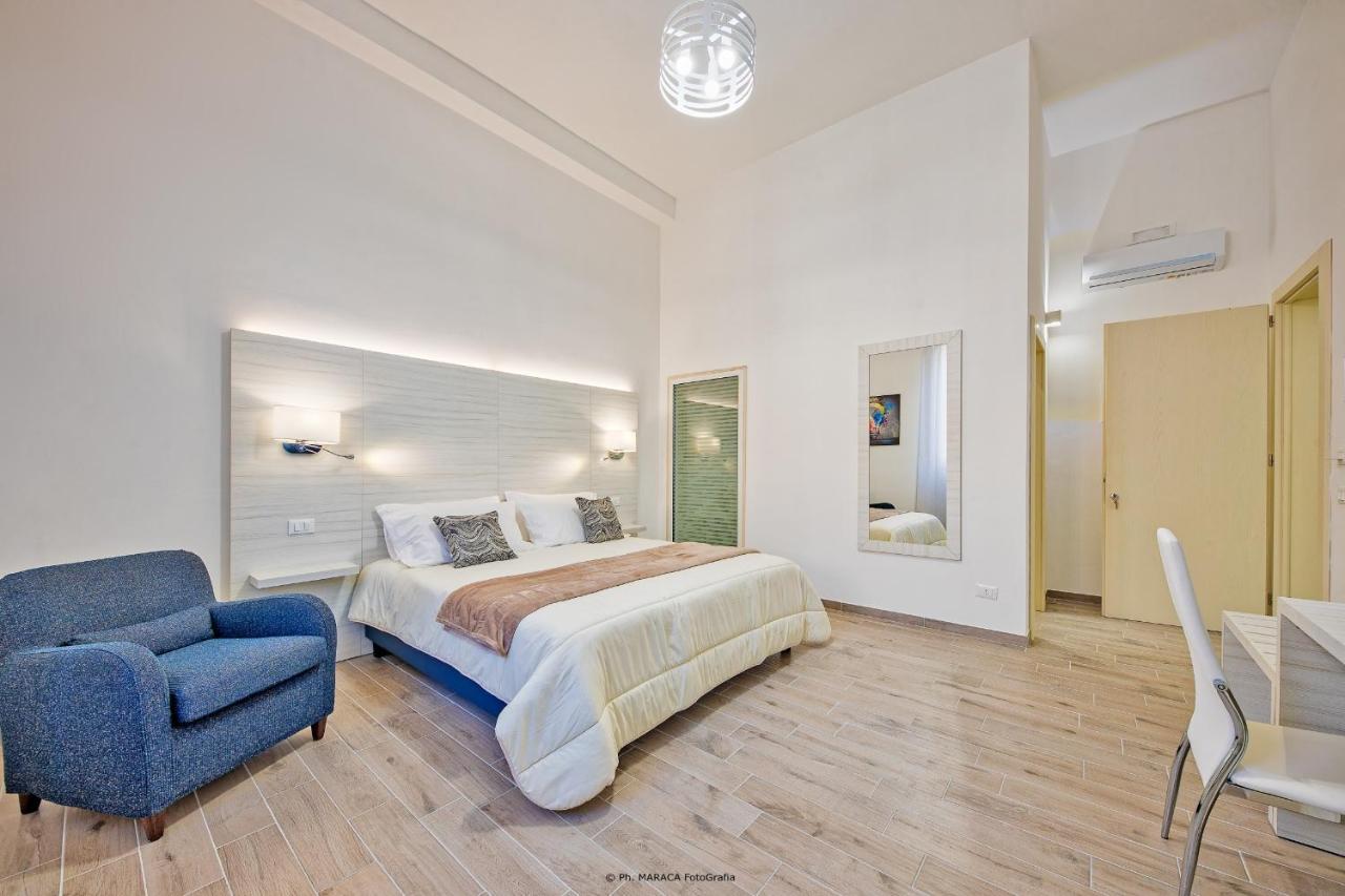 B&B Gianmarti Suite Lecce Dış mekan fotoğraf